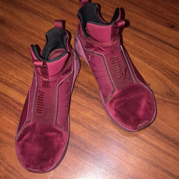 Puma - Picture 2 of 6